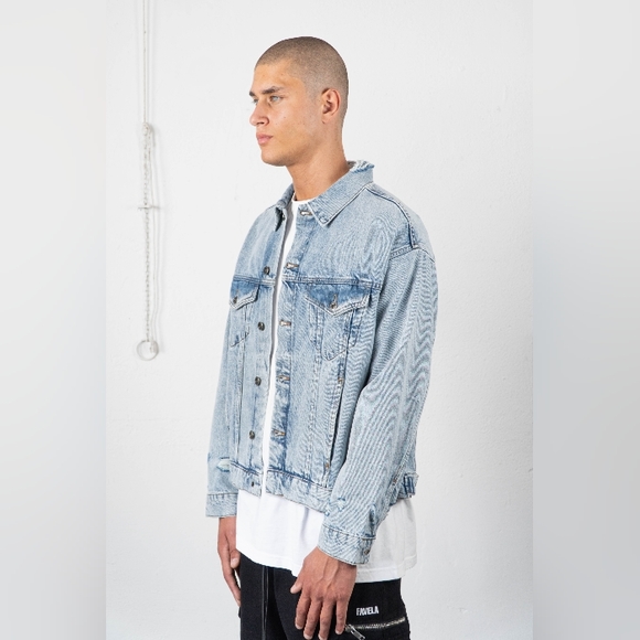 FAVELA Denim Trucker Jacket • Distressed Blue • Medium - Picture 3 of 3